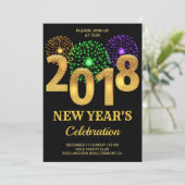 Elegantes Gold 2018 Feuerwerkskörper Silvester Par Einladung (Stehend Vorderseite)