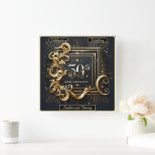 Elegantes Gold: 50-jähriges Design Quadratische Wanduhr (Zuhause)