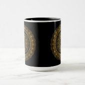 Elegantes Gold auf Black Lotus Henna Mandala Tasse (Zentrum)
