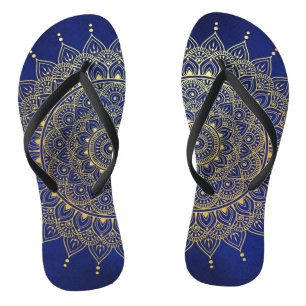 Elegantes Gold auf Deep Blue Floral Henna Mandala Badesandalen
