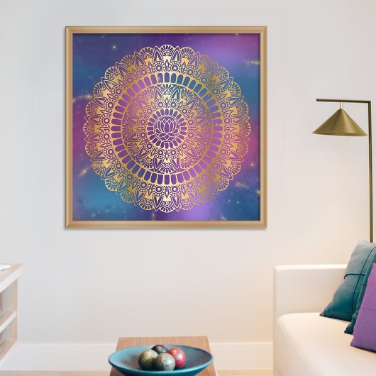 Elegantes Gold auf dem hellen Nebula Lotus Henna M Poster