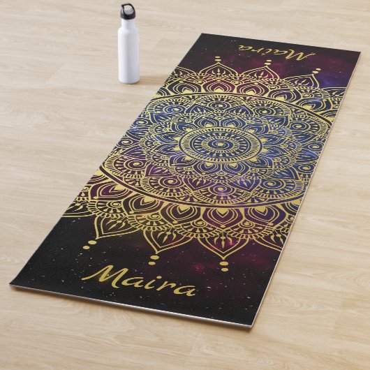 Elegantes Gold auf Dunkelnebel Flora Henna Mandala Yogamatte (Beispiel)