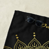 Elegantes Gold auf sanften schwarzen Flora Henna M Strandtuch (Beispiel)
