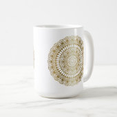 Elegantes Gold auf White Lotus Henna Mandala Kaffeetasse (VorderseiteRechts)
