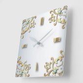Elegantes Gold Barock Filigree Border on Silver Quadratische Wanduhr (Winkel)