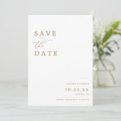 Elegantes Gold Calligraphy Foto Wedding Save The Date (Stehend Vorderseite)