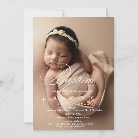 Elegantes Gold Cross Overlay Foto Taufe Einladung (Vorderseite)