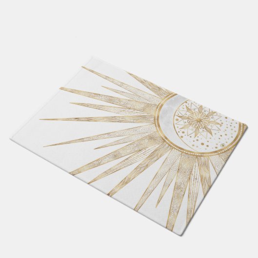 Elegantes Gold Doodles Sun Moon Mandala Design Fußmatte (Schrägansicht)