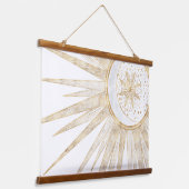 Elegantes Gold Doodles Sun Moon Mandala Design Wandteppich Mit Holzrahmen (Gewinkelt)