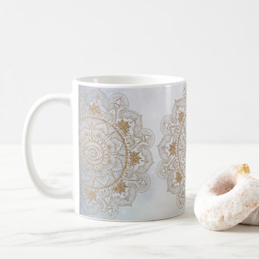 Elegantes Gold Eye Sun Moon Mandala Design Kaffeetasse (Mit Donut)