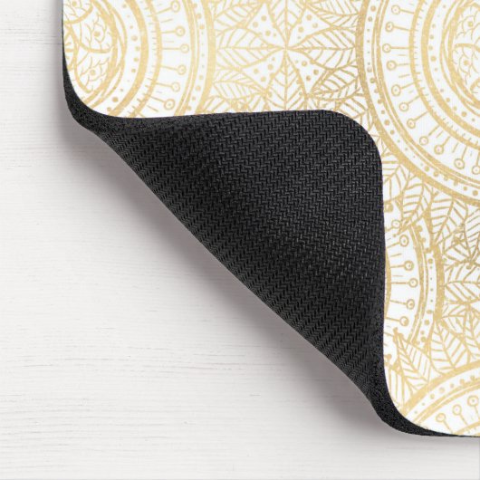 Elegantes Gold Mandala Weißes Muster Mousepad (Ecke)