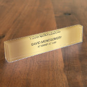 Elegantes Gold mit Schwarzer Typografie-Anwältin Namensplakette (Seite)