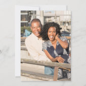 Elegantes Gold Script Couple Foto Green Save The Date (Rückseite)