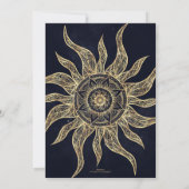 Elegantes Gold Sun Mandala Blauer Nebel Design Einladung (Rückseite)