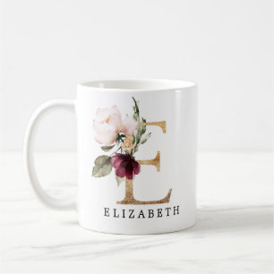 Elegantes Gold und Burgunder-Blush-Blumen-Letter E Kaffeetasse