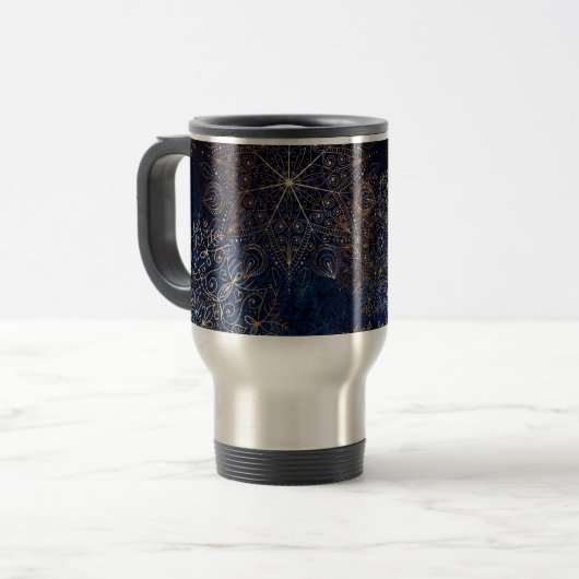 Elegantes Gold- und Dark Blue Floral Mandala Muste Reisebecher (Vorderseite Links)