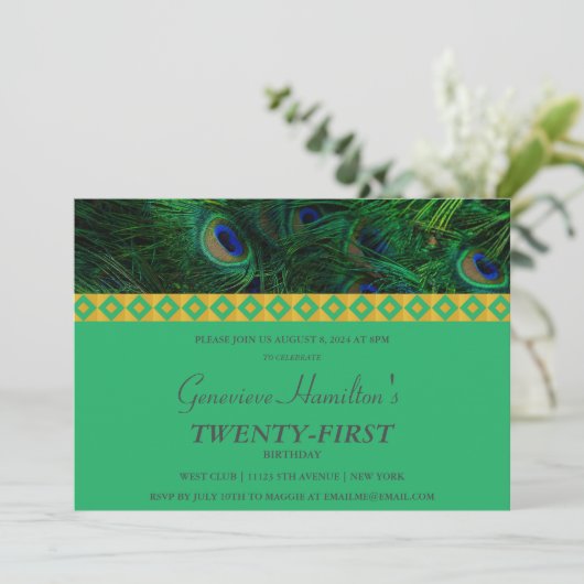 Elegantes Gold und Feathers Einladung zum Geburtst (Stehend Vorderseite)