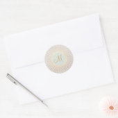 Elegantes Gold und Light Blue Gold Monogram Runder Aufkleber (Umschlag)