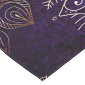 Elegantes Gold und Lila Mandala-Muster Kurzer Tischläufer (Ecke)