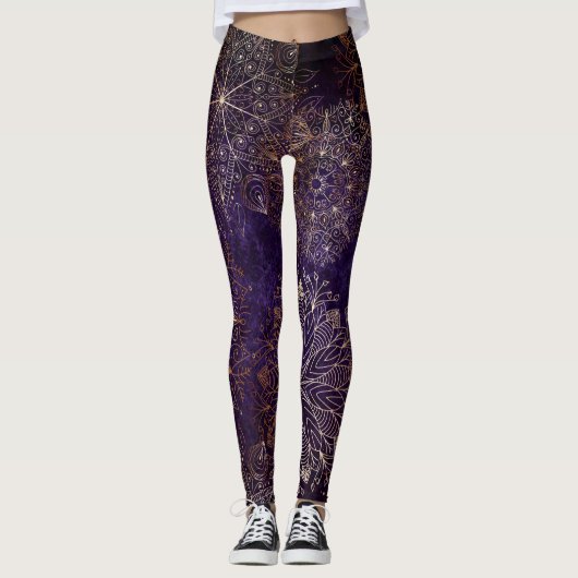 Elegantes Gold und Lila Mandala-Muster Leggings (Vorderseite)