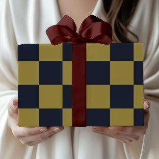 Elegantes Gold- und Navy-Blue-Checkered-Muster Geschenkpapier