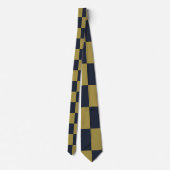 Elegantes Gold- und Navy-Blue-Checkered-Muster Krawatte (Rückseite)