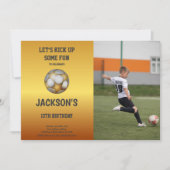 Elegantes Gold und Orange Fußball Einladung zum Ge (Vorderseite)