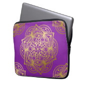 Elegantes Gold und Purpel Mandala Muster Laptopschutzhülle (Vorderseite Links)