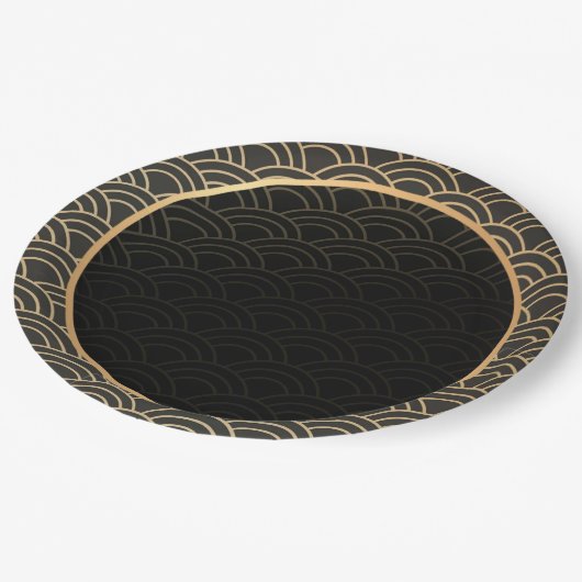 Elegantes Gold und schwarzes Muster Pappteller (Schrägansicht)