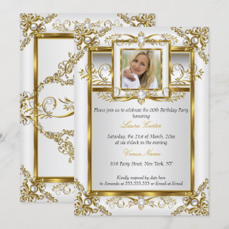 Elegantes Gold White Pearl Damask Foto Geburtstag  Einladung