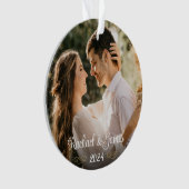 Elegantes Gold White Script Wedding Monogram Foto Ornament (Vorderseite)