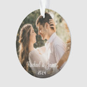 Elegantes Gold White Script Wedding Monogram Foto Ornament (Vorderseite)