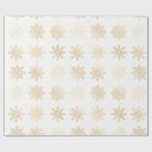 Elegantes Gold & White Snowflake Weihnachtsmuster Geschenkpapier (Flach)