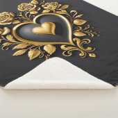 Elegantes goldenes Herz mit blühenden Rose Sherpadecke (3/4)