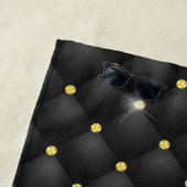 Elegantes goldfarbenes Imitat Kristall Monogramm Strandtuch (Beispiel)