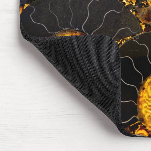 Elegantes, goldfarbenes nautilus Design Mousepad (Ecke)