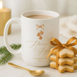 Elegantes Goldschrift-„Peace & Joy“-Weihnachten Kaffeetasse