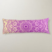 Elegantes Gradient Lila Peach Mandala Muster Seitenschläferkissen (Rückseite)