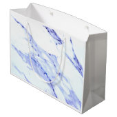 Elegantes Granitmuster aus weißem Marmor Große Geschenktüte (Rückseite Schrägansicht)