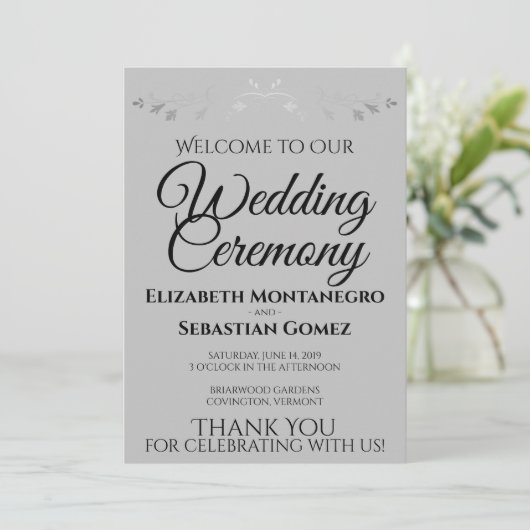 Elegantes Grau mit Silver Blüh Wedding Programm (Stehend Vorderseite)