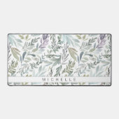 Elegantes graues hellgrünes Blätter Wasserfarbe Schreibtischunterlage (Vorderseite)