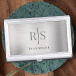 Elegantes graues Monogramm und schwarzer Name, geb Visitenkarten Dose<br><div class="desc">Dieses elegante Brushed Silver Design mit personalisiertem grauem Monogramm und schwarzem Namen funktioniert für viele Berufe gut. Ideal für Innenarchitekten,  Berater,  Hair- und Makeup-Künstler,  Corporate Professionals,  Realtors,  Vertriebsmitarbeiter,  Anwesen-Planer u.v.m.</div>