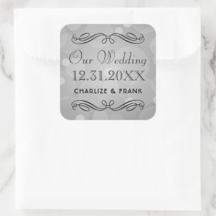 Elegantes graues Scrollen Unser Hochzeitsmonogramm Quadratischer Aufkleber