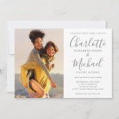 Elegantes graues Signature-Script-Foto Hochzeit Einladung (Vorderseite)