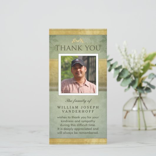 Elegantes Green & Gold Memorial Dankeschön Card Dankeskarte (Stehend Vorderseite)