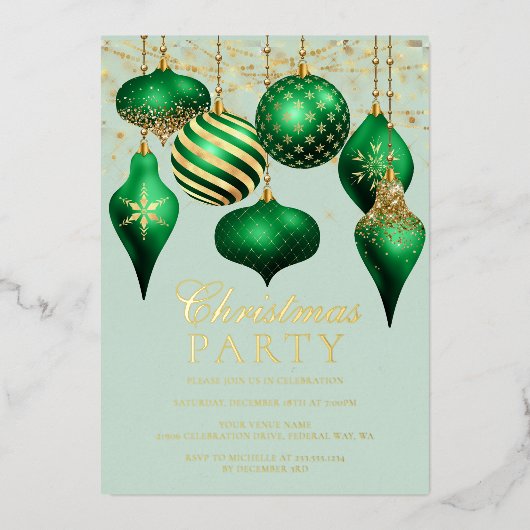 Elegantes Green Gold Ornaments Weihnachts-Party Folieneinladung (Vorderseite)