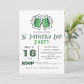 Elegantes Green Kleeblatt St. Patrick's Day Party Einladung (Stehend Vorderseite)