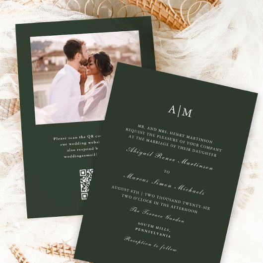 Elegantes Green Monogram QR UAwg Wedding Einladung