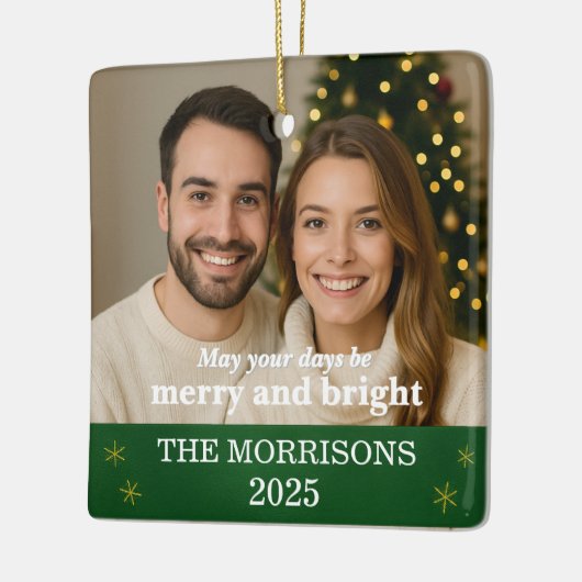 Elegantes Green und Gold Snowflake Family Foto Keramikornament (Links)