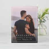 Elegantes grenzt an minimalistisches Foto Save the Save The Date (Stehend Vorderseite)